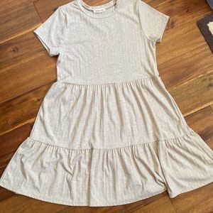 Beige tiered dress. Size medium.